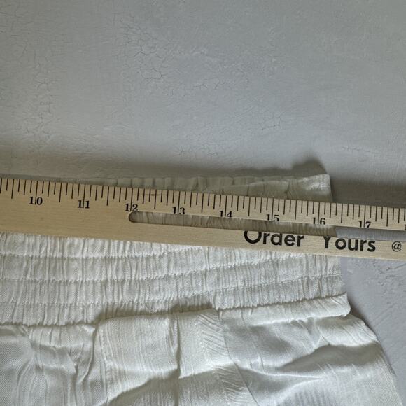 Prana Fernie Short Women XL White Gauzy Beachy‎ Crinkle Coverup Swim Beach - Picture 3 of 8